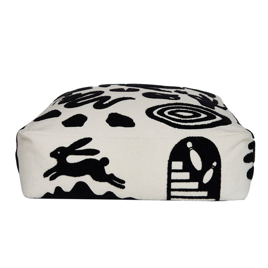 Wonderland Pouf