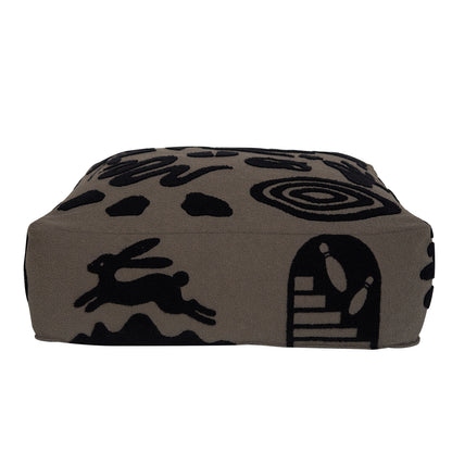Wonderland Pouf
