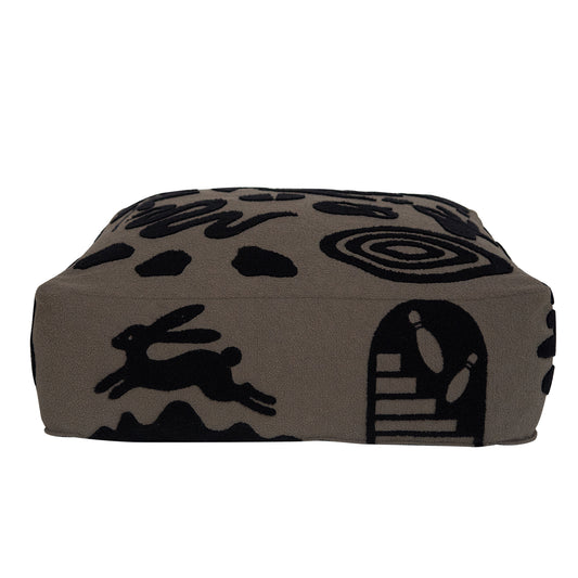 Wonderland Pouf