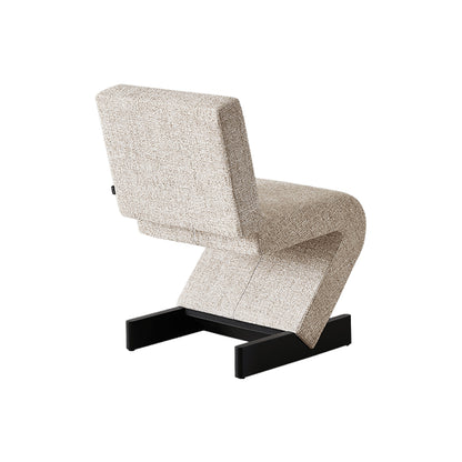 Zhi chair